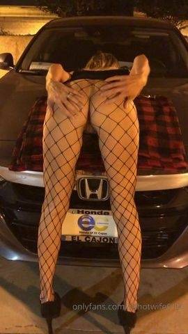 Calihotwife - Whore Sucking Dick in Parking Lot on fanspics.net