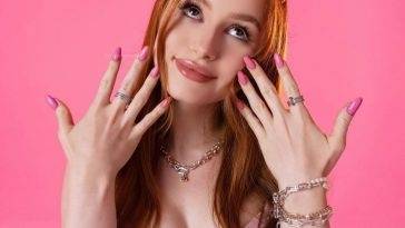 Madelaine Petsch Sexy on fanspics.net