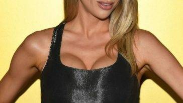 Charlotte McKinney Looks Sexy at the Vanity Fair X Bacardi Event in LA on fanspics.net