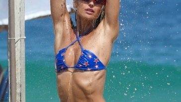 Izabel Goulart Cools Off After a Busy Afternoon Posing on the Beach on fanspics.net