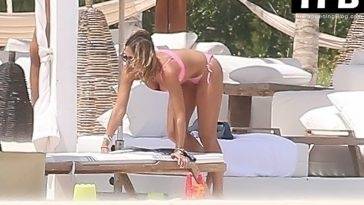 Jessica Alba is Seen Catching Spring Break Vibes South of the Border Ahead of Her 41st Birthday on fanspics.net