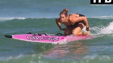 Candice Warner is Pictured Running Drills on Bondi Beach on fanspics.net