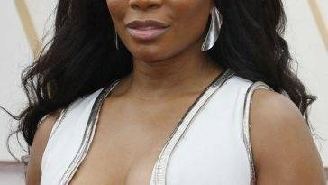 Venus Williams Shows Off Her Underboob at the 94th Annual Academy Awards on fanspics.net