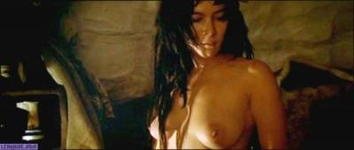 Sexy Jennifer Tilly Nude Sex Scene from ‘Shadow of the Wolf’ on fanspics.net