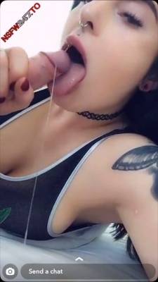 Lucy Loe morning blowjob & cum on face snapchat premium xxx porn videos on fanspics.net