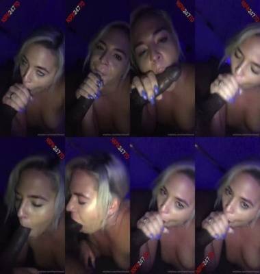 Heidi Grey playing with dildo snapchat premium 2020/07/29 on fanspics.net