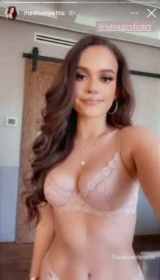 Nude Tiktok  Madi Edwards has great boobs ! on fanspics.net