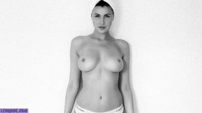 Olga Kaminska topless Polish model - Poland on fanspics.net