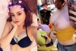 Kwehzy Nude Topless Twitch Streamer on fanspics.net