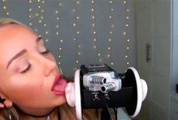 GwenGwiz ASMR Ear Licking and Sucking on fanspics.net