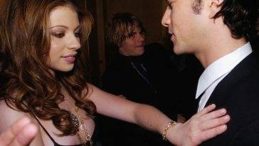 Michelle Trachtenberg Nipple Slip (1 Photo) on fanspics.net