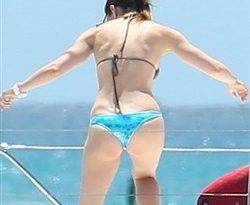 Jessica Biel On A Boat In A Thong Bikini on fanspics.net