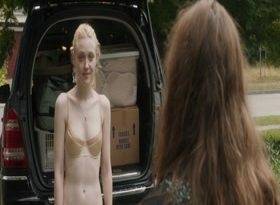 Elizabeth Olsen Dakota Fanning Very Good Girls (2013) HD 1080p Sex Scene on fanspics.net