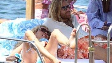 Elsa Hosk & Tom Daly are Spotted Lapping Up the Italian Sunshine on Holiday Out in Capri - Italy on fanspics.net