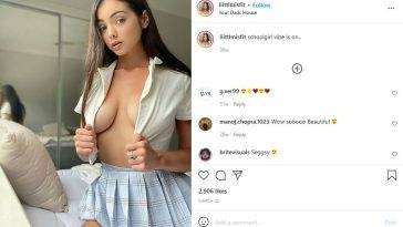 Littlmisfit Masturbating Her Pussy With Dildo OnlyFans Insta  Videos on fanspics.net