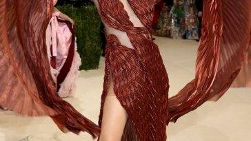 Valentina Sampaio Poses at the 2021 Met Gala in New York - New York on fanspics.net