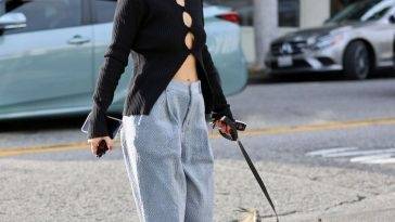 Braless Cara Santana Flashes Her Toned Midriff While Heading to a Hair Salon on fanspics.net