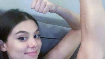 Kira Kosarin Sexy (14 New Photos) on fanspics.net