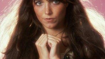 Karen Allen Nude & Sexy Collection (26 Pictures) on fanspics.net