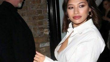 Vanessa White Nude & Nip Slip Collection on fanspics.net