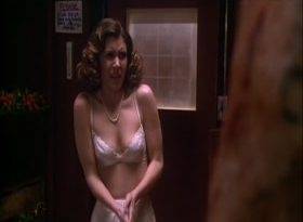 Carrie Fisher underwear scenes Sex Scene on fanspics.net