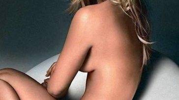 Kaley Cuoco Nude & Sexy Collection – Part 2 on fanspics.net