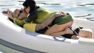 Kourtney Kardashian Flashes Her Pussy and Butt During Italian Getaway with Her Boyfriend - Italy on fanspics.net