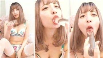 UuChan ASMR Dildo Sucking Video  on fanspics.net