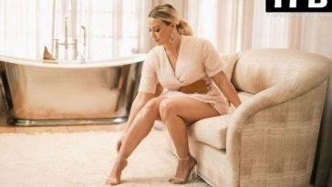 Hilary Duff Shows Off Her Shapely Legs and Dazzles in Festive Tinsel Smash + Tess Romper on fanspics.net