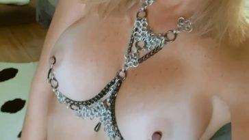 Vicky Stark Nipple Jewelry PPV  Video  on fanspics.net