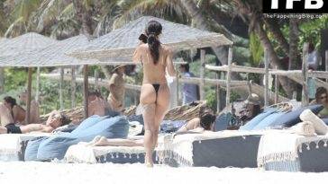 Tabitha Clifft Flaunts Her Sexy Bikini Body on the Beach in Tulum on fanspics.net