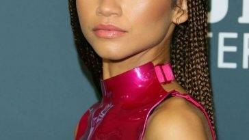 Zendaya 19s Tits on fanspics.net