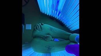 Emma Hix Had little fun the tanning bed haha - OnlyFans free porn on fanspics.net