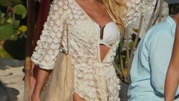 Victoria Silvstedt Enjoys Her Vacation in St Barts on fanspics.net