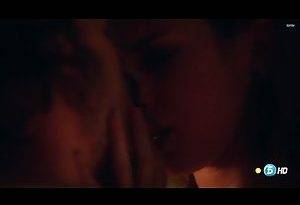 Maria Valverde 13 Hermanos (2014) 2 Sex Scene on fanspics.net