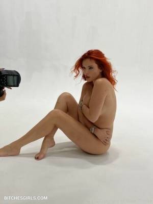 Bella Thorne Nude - Celeb's  Nudes on fanspics.net