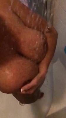 Christina Carter shower slowmo onlyfans porn videos on fanspics.net