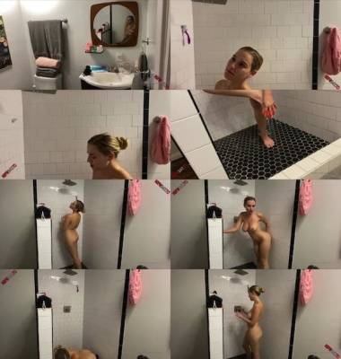 Blake Blossom - dildo masturbation in shower on fanspics.net