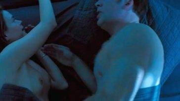 Sarah Paulson Naked Sex Scene from 'The Runner' on fanspics.net