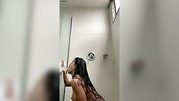Andrea Montoya shower show on fanspics.net