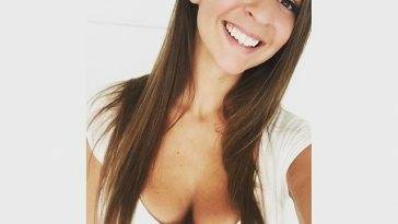 The Gabbie Show / Gabrielle Hanna Bikini and Cleavage (37 pics 3 gifs) on fanspics.net