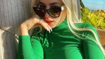 Ava Max Sexy on fanspics.net