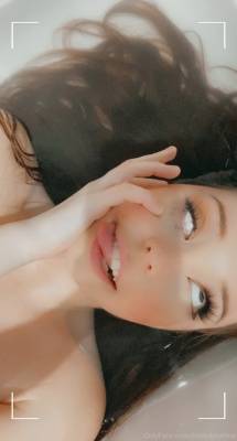 Belle Delphine Nude  Set on fanspics.net