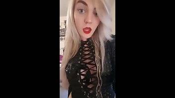 Carly Rae in a beautiful corset premium free cam snapchat & manyvids porn videos on fanspics.net