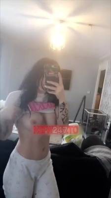 Annalise boobs flashing in front of mirror snapchat premium xxx porn videos on fanspics.net