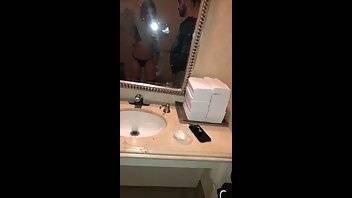 Austin Reign toilet sex snapchat premium porn videos on fanspics.net