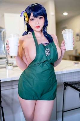 Hana Bunny - Starbucks Ei on fanspics.net