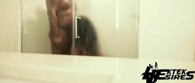 Hektekdesires - Shower Blowjob on fanspics.net