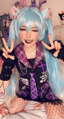 Belle Delphine Dungeon Master on fanspics.net