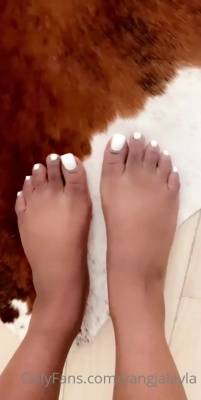 Yangjalayla dm me if you have a foot fetish xxx onlyfans porn video on fanspics.net